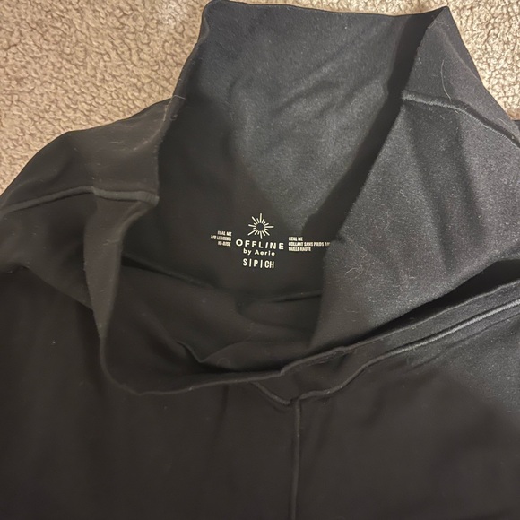 Black Criss cross waist Aerie Leggings - Picture 3 of 3